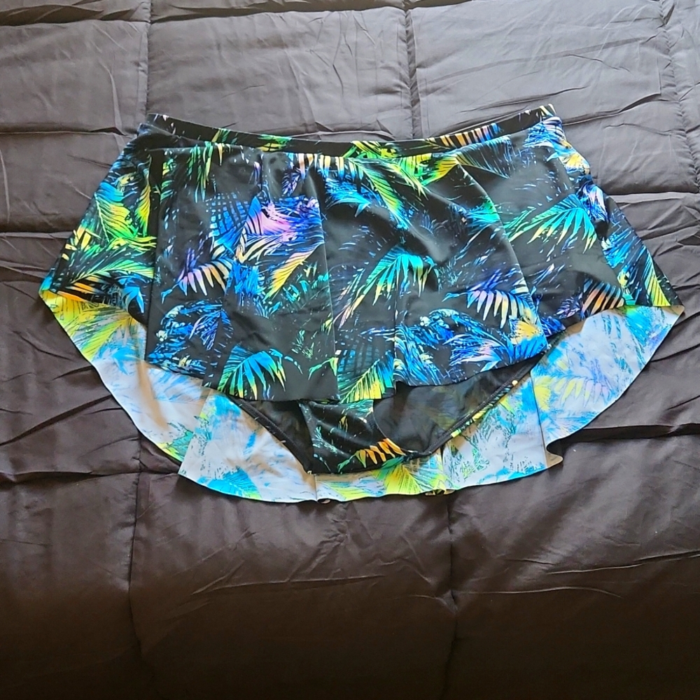 Torrid -Size 3 Swim Shorts- Colorful Palm Tree Leaves Design- Shorts Under Skirt